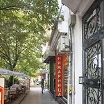 Central Guesthouse Five Corners